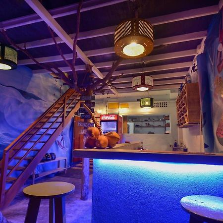 Palm Leaf Surf Cafe Hotel Galle Kültér fotó