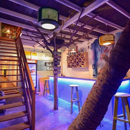 Palm Leaf Surf Cafe Hotel Galle Kültér fotó