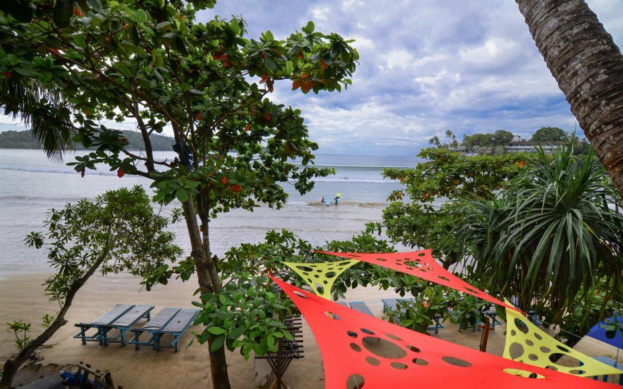 Palm Leaf Surf Cafe Hotel Galle Kültér fotó