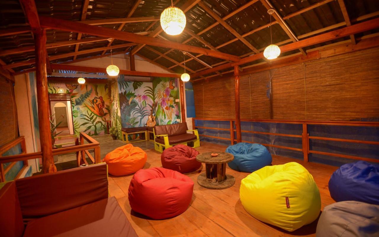 Palm Leaf Surf Cafe Hotel Galle Kültér fotó